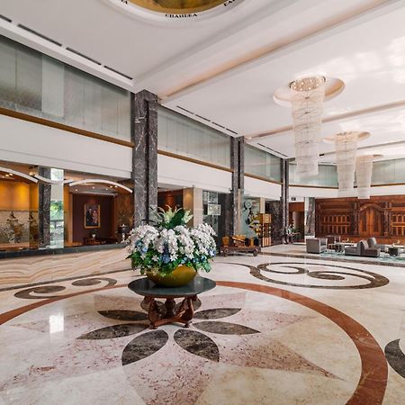 Grand Sahid Jaya Hotel Jakarta Exterior photo